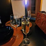 Tino - Jacuzzi Prive, Infrarouge & Vue