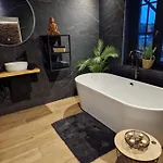 Tino - Jacuzzi Prive, Infrarouge & Vue Apartament *
