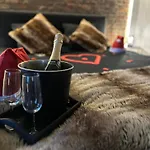 Apartament Tino - Jacuzzi Prive, Infrarouge & Vue