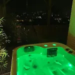 דירה Tino - Jacuzzi Prive, Infrarouge & Vue *