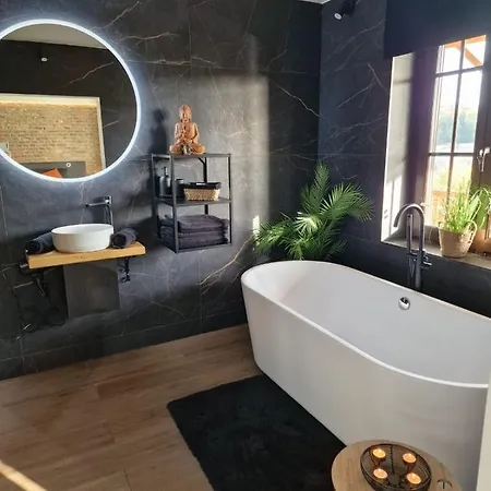 Tino - Jacuzzi Prive, Infrarouge & Vue * Verviers