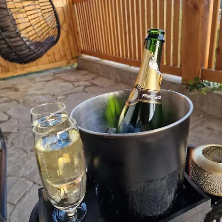 Tino - Jacuzzi Prive, Infrarouge & Vue *